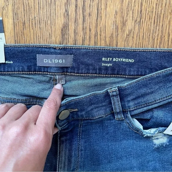NEW DL1961 Riley Boyfriend Straight Vintage Jeans Size 27 NWT - Picture 5 of 9